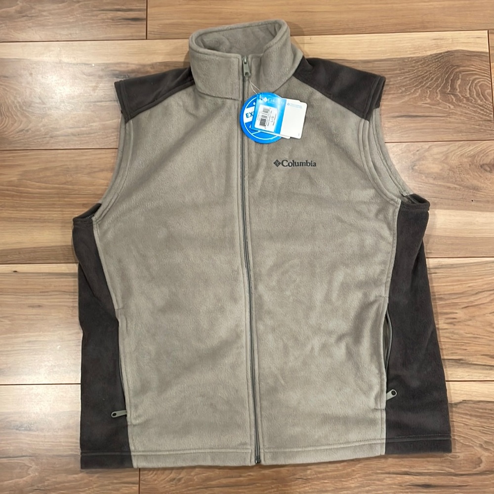 Fleece Columbia vest
